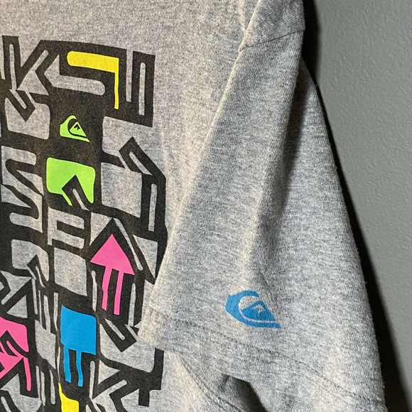 Mens Quicksilver t-shirt 90's Inspired Neon Surf Skate Graphic Y2k medium - Picture 3 of 5